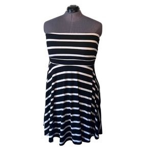 Torrid Strapless Black & White Striped Dress